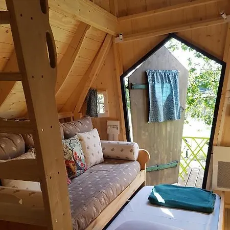 Les Casas La Champreniere Dağ evi Le Boupère