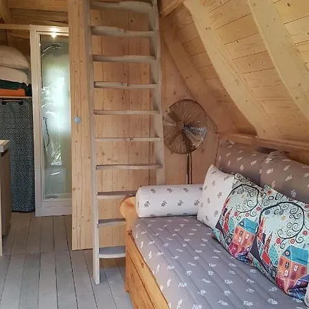 Les Casas La Champrenière * Le Boupère