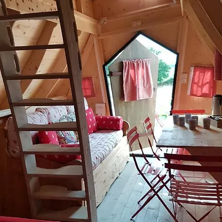 Les Casas La Champreniere Dağ evi Le Boupère